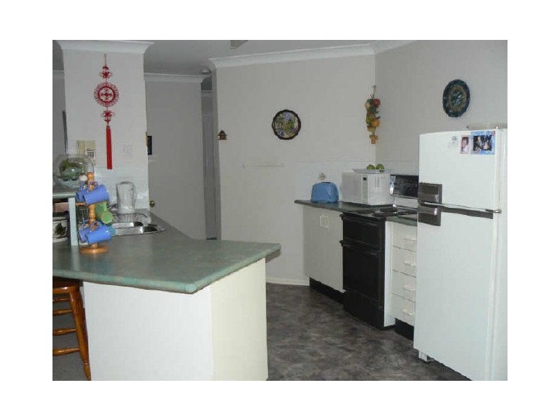 1 & 2/10 Hervey Street, Windermere Park NSW 2264