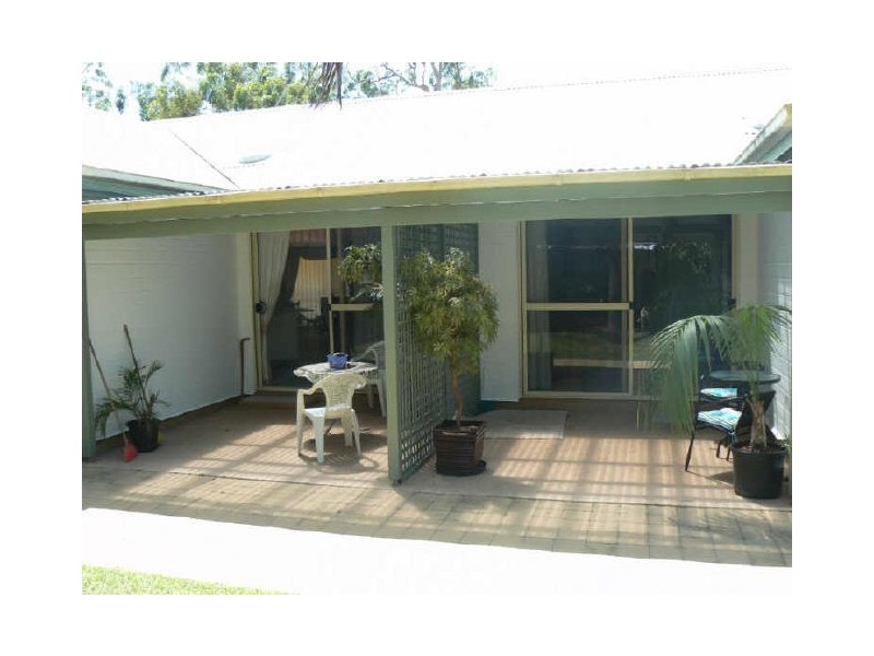 1 & 2/10 Hervey Street, Windermere Park NSW 2264