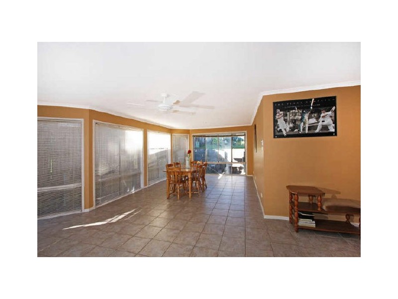 11 Mirrabooka Road, Mirrabooka NSW 2264