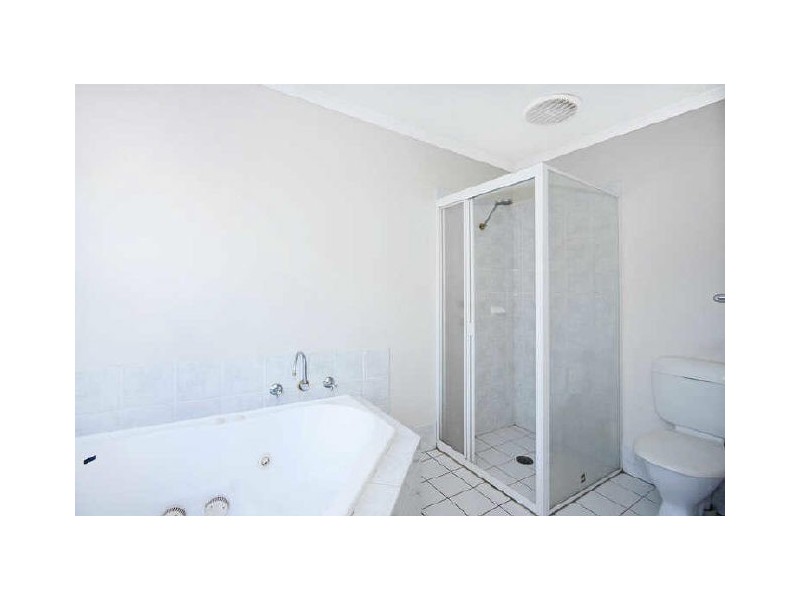 11 Mirrabooka Road, Mirrabooka NSW 2264