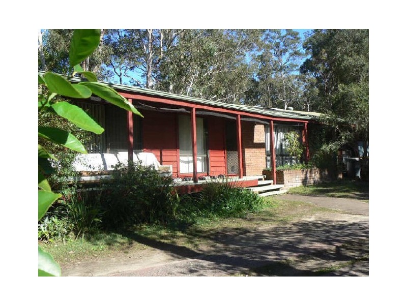 35 Hervey Street, Windermere Park NSW 2264