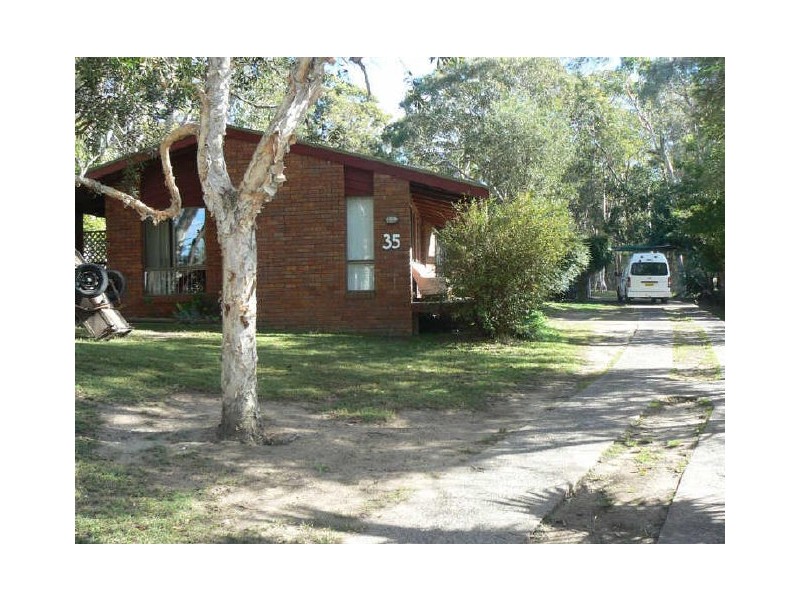 35 Hervey Street, Windermere Park NSW 2264