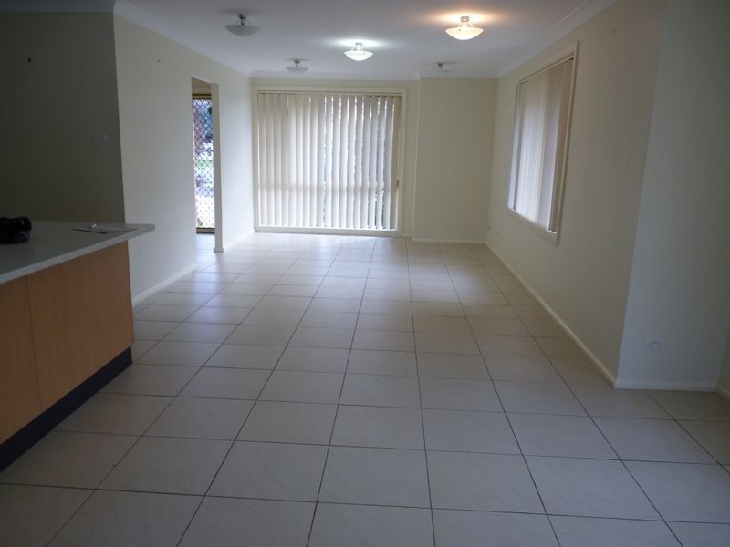 14 Goldenia Close, Morisset NSW 2264