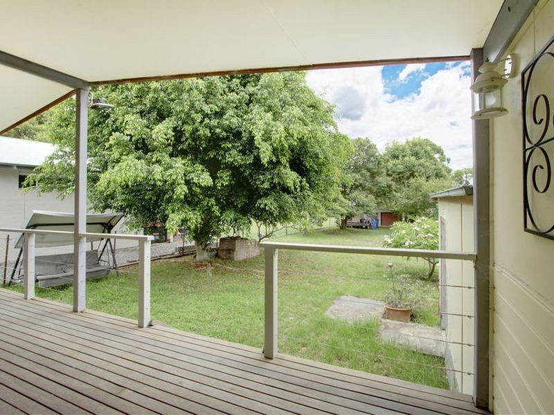 17 Henry Road, Morisset Park NSW 2264