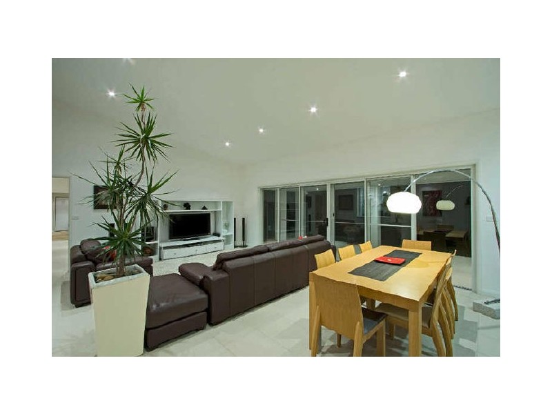 98 Stingaree Point Drive, Dora Creek NSW 2264