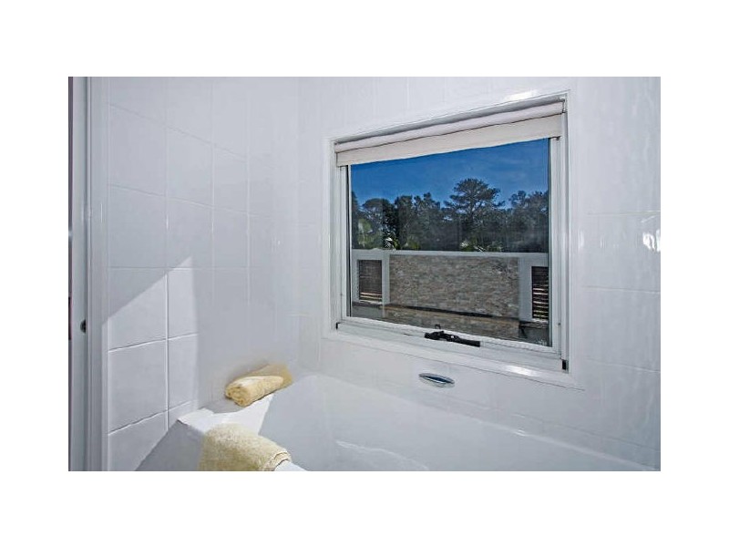 98 Stingaree Point Drive, Dora Creek NSW 2264