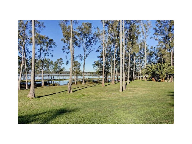 98 Stingaree Point Drive, Dora Creek NSW 2264