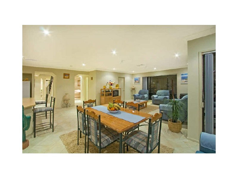 122 Kullaroo Road, Summerland Point NSW 2259