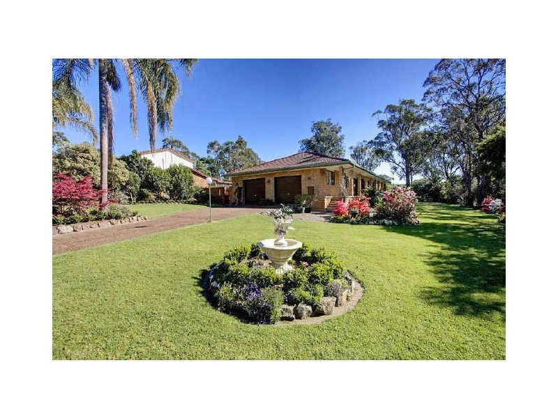 3 Park Avenue, Morisset Park NSW 2264
