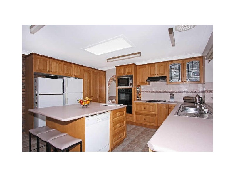 3 Park Avenue, Morisset Park NSW 2264