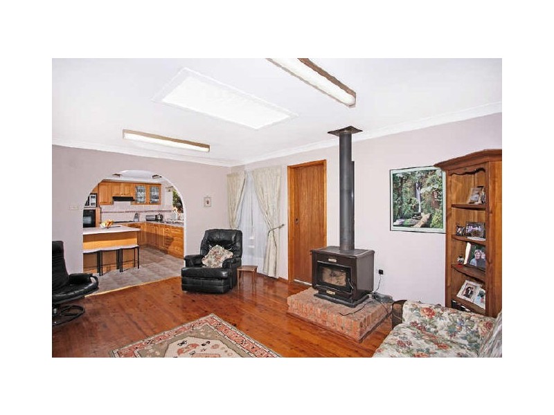3 Park Avenue, Morisset Park NSW 2264