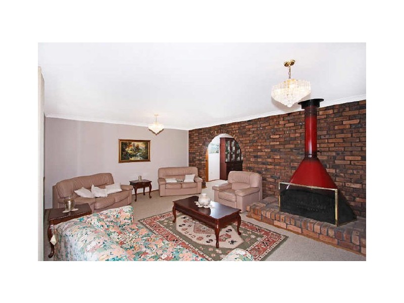 3 Park Avenue, Morisset Park NSW 2264