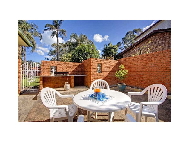 3 Park Avenue, Morisset Park NSW 2264