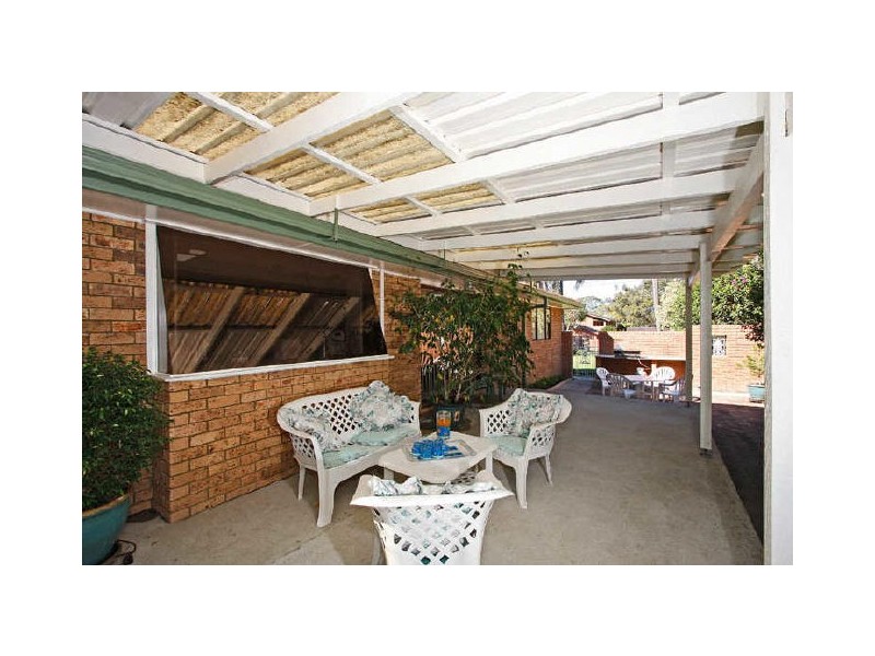 3 Park Avenue, Morisset Park NSW 2264