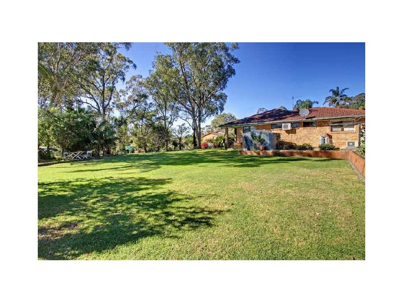 3 Park Avenue, Morisset Park NSW 2264