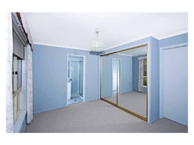 12 Rhodes Parade, Windermere Park NSW 2264