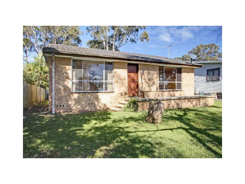 81 Beach Parade, Balcolyn NSW 2264