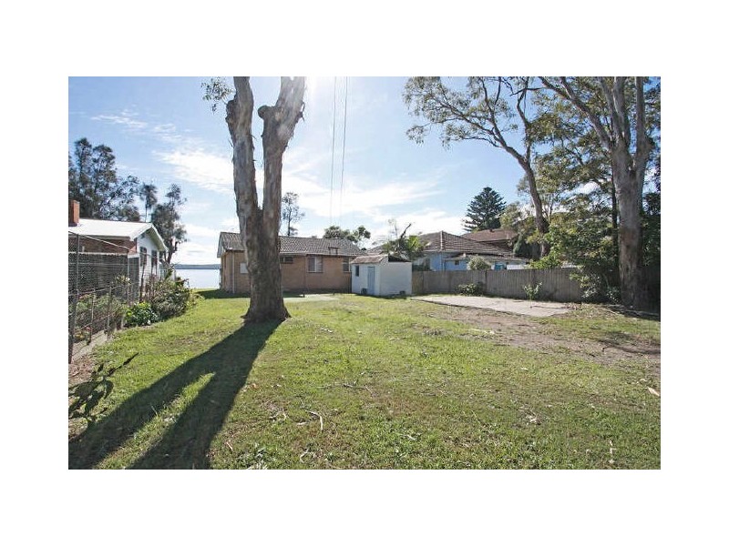 81 Beach Parade, Balcolyn NSW 2264