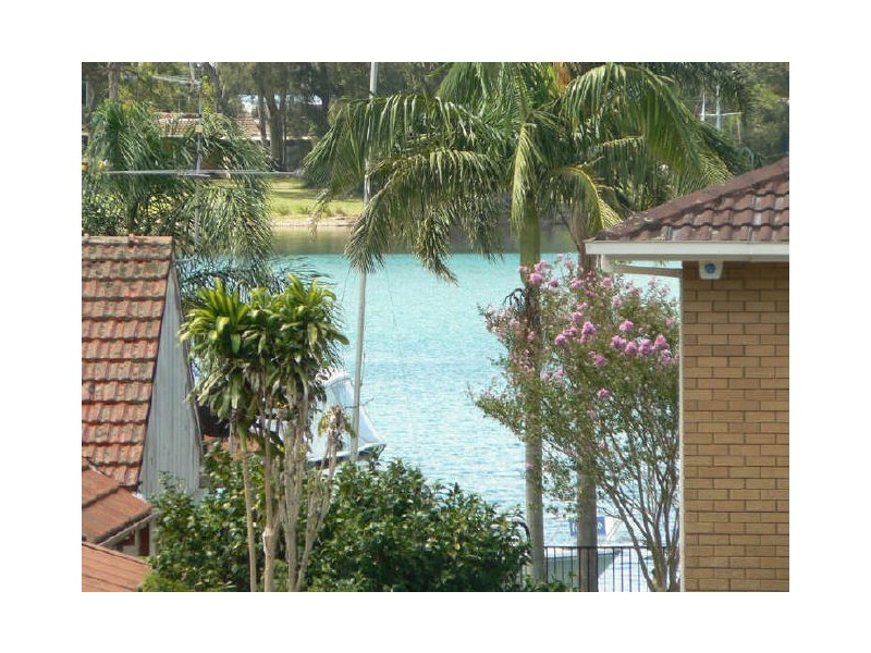 12 Dandaraga Road, Brightwaters NSW 2264