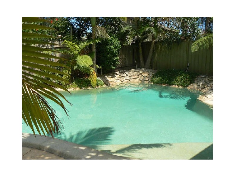12 Dandaraga Road, Brightwaters NSW 2264