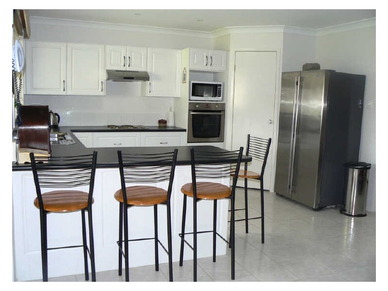 24 Wood Street, Bonnells Bay NSW 2264