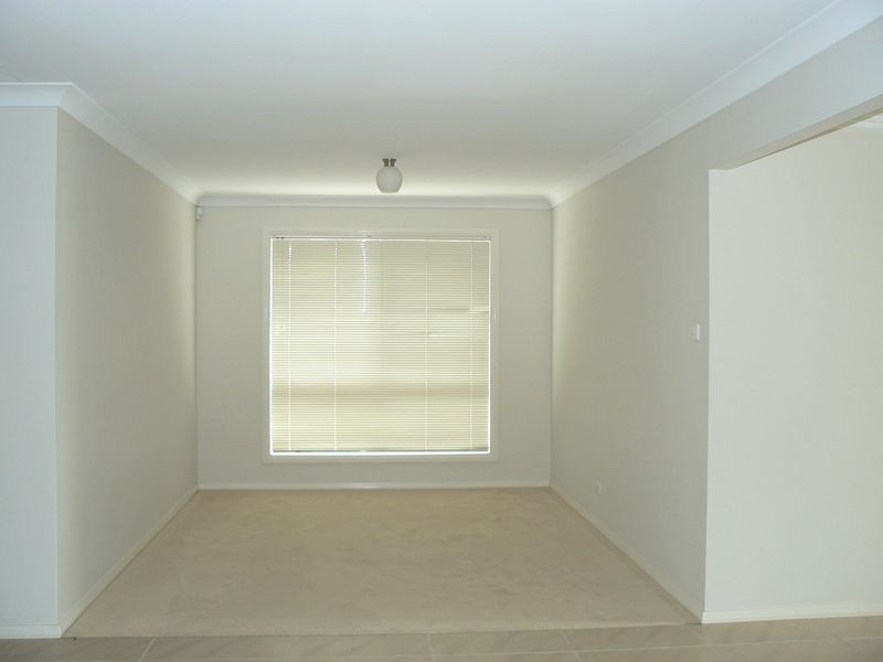 8 Celestial Drive, Morisset Park NSW 2264