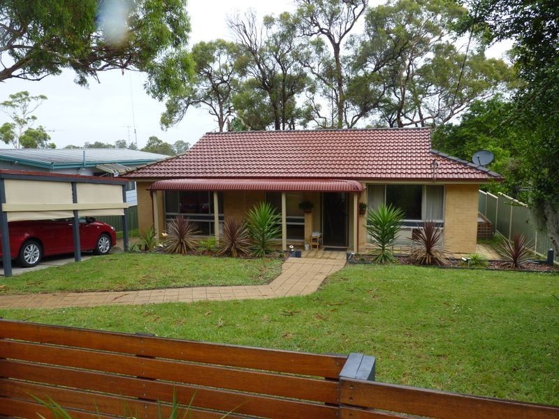 36 Churchill Crescent, Windermere Park NSW 2264