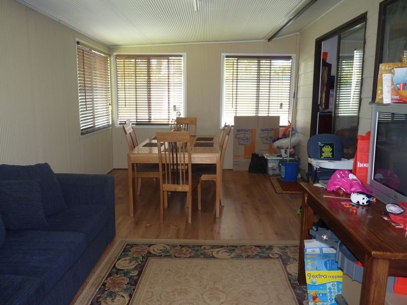25 Dora Street, Morisset NSW 2264