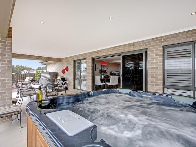 61 Lakeview Road, Morisset Park NSW 2264