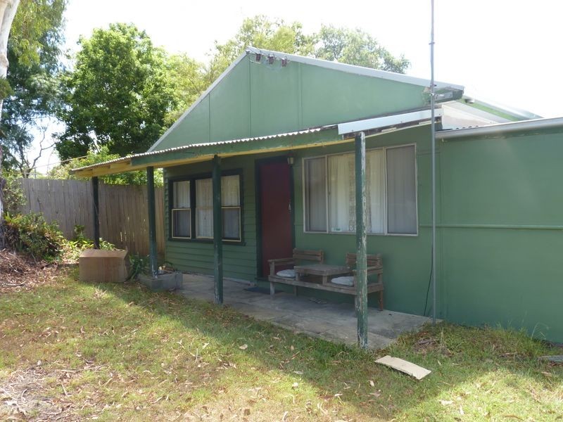 11 Amos Street, Bonnells Bay NSW 2264