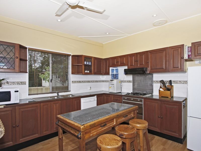 5 Dora Street, Dora Creek NSW 2264