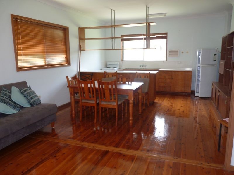 107 Grand Parade, Bonnells Bay NSW 2264