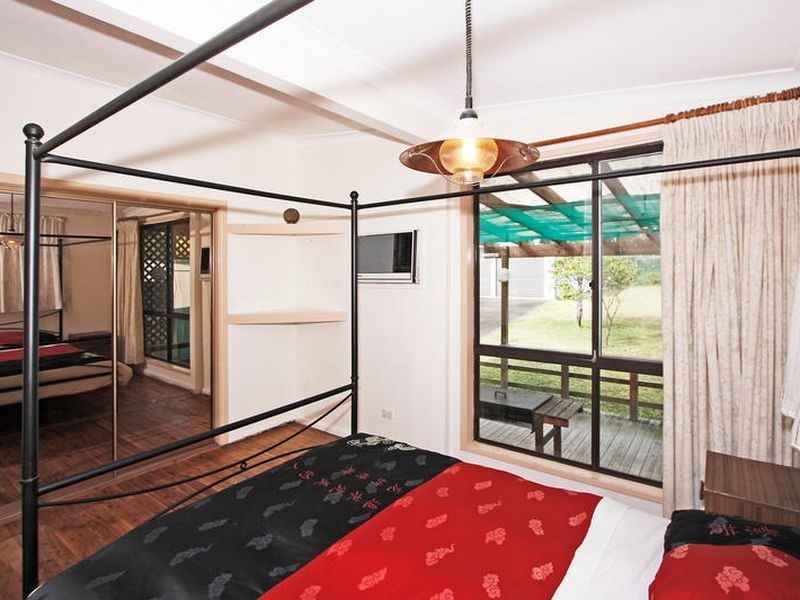 20 Frederick Street, Windermere Park NSW 2264