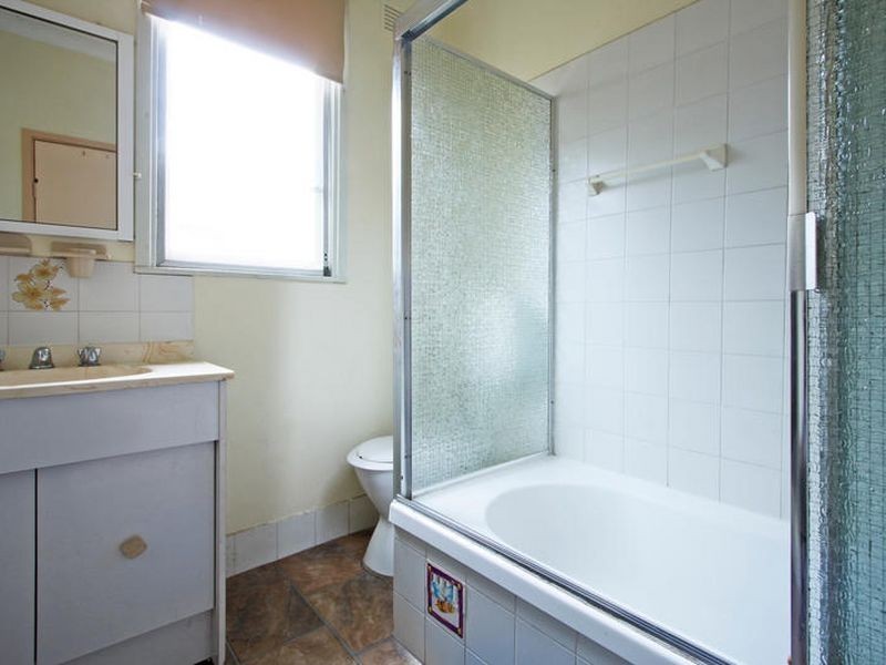 20 Frederick Street, Windermere Park NSW 2264