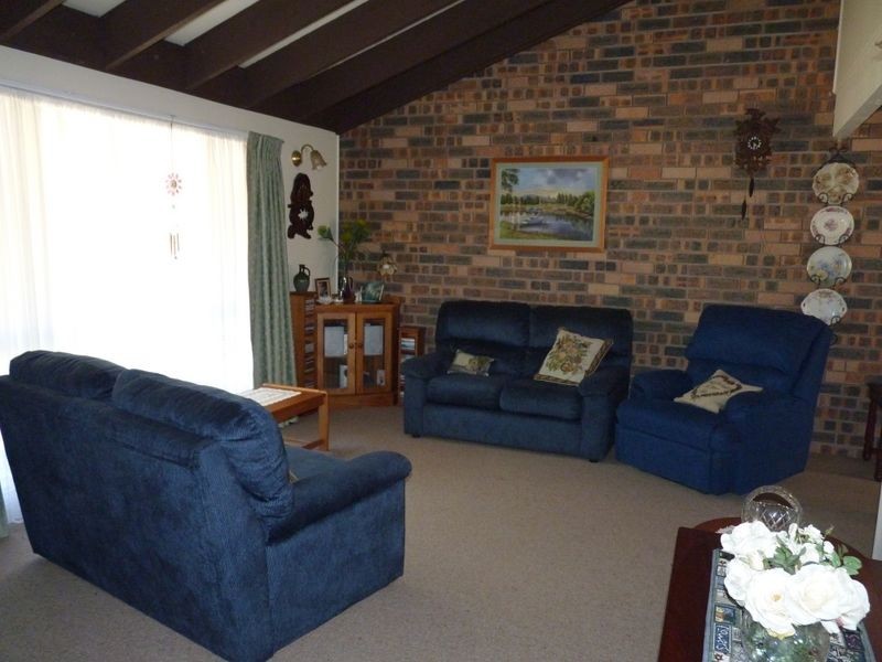 150 Freemans Drive, Morisset NSW 2264