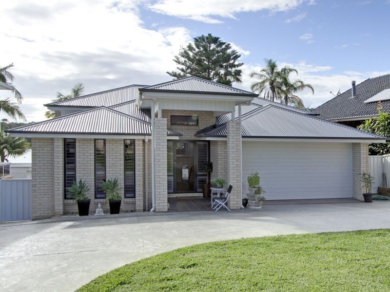 59 Dandaraga Road, Brightwaters NSW 2264