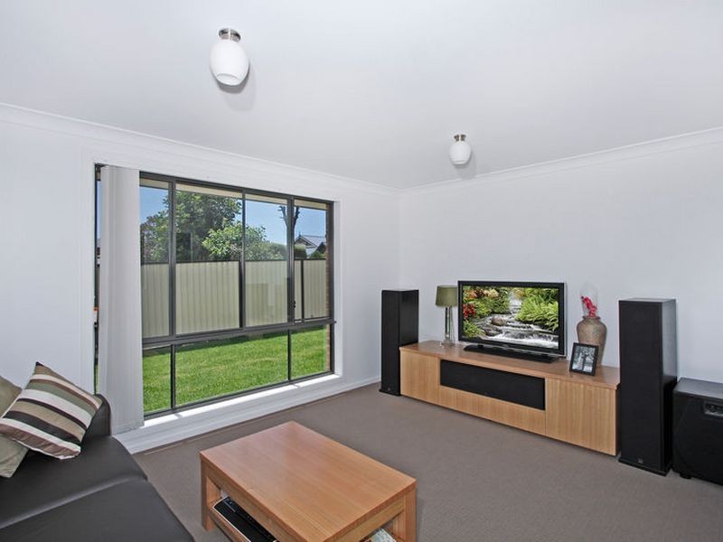 8 Natasha Place, Morisset NSW 2264