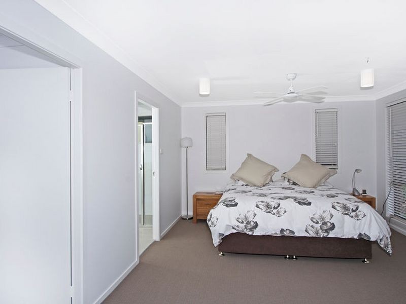 8 Natasha Place, Morisset NSW 2264