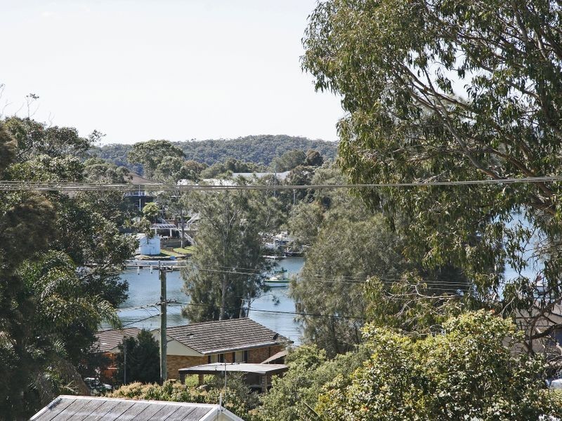 28 Maitland Avenue, Sunshine NSW 2264