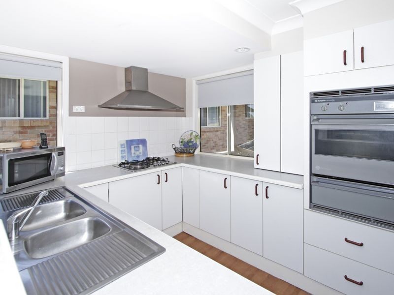 28 Maitland Avenue, Sunshine NSW 2264