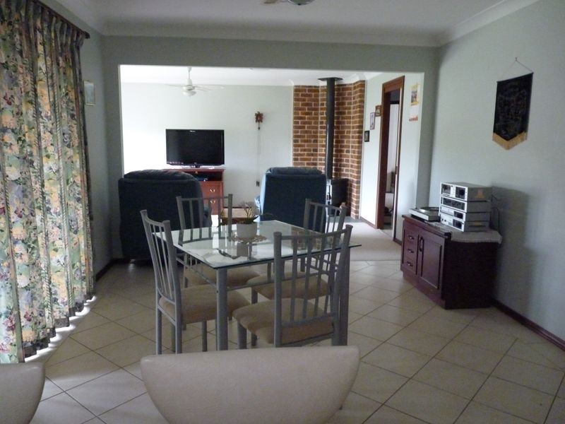 2 Jacaranda Close, Cooranbong NSW 2265