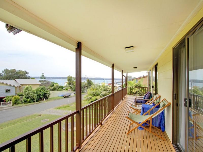 8 Maitland Street, Sunshine NSW 2264