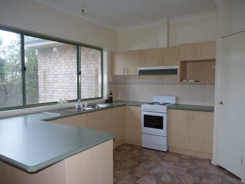 21 Lakeside Close, Bonnells Bay NSW 2264