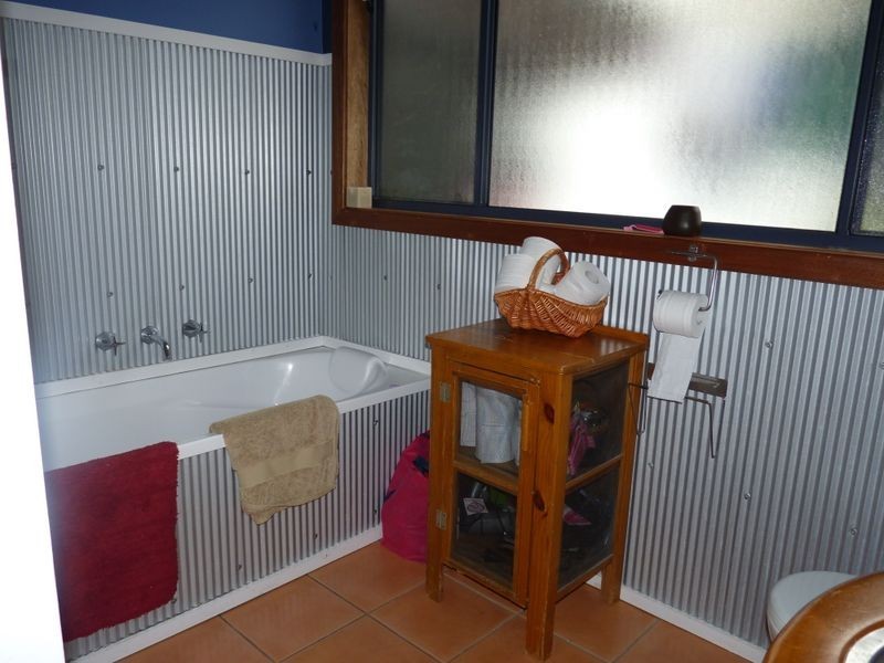 17 Mirrabooka Rd, Mirrabooka NSW 2264