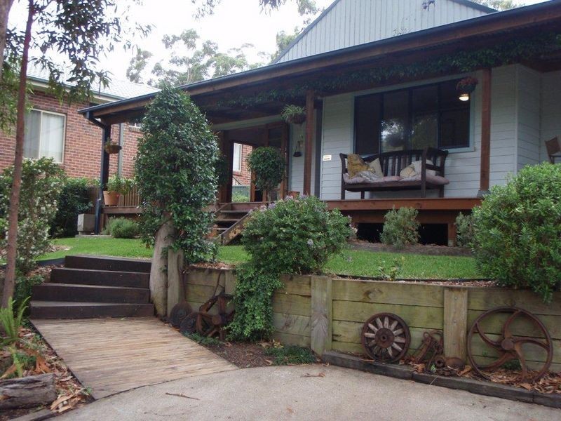 17 Mirrabooka Rd, Mirrabooka NSW 2264