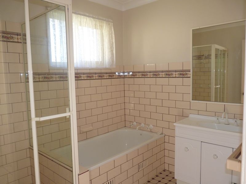 10 Glenrose Crescent, Cooranbong NSW 2265