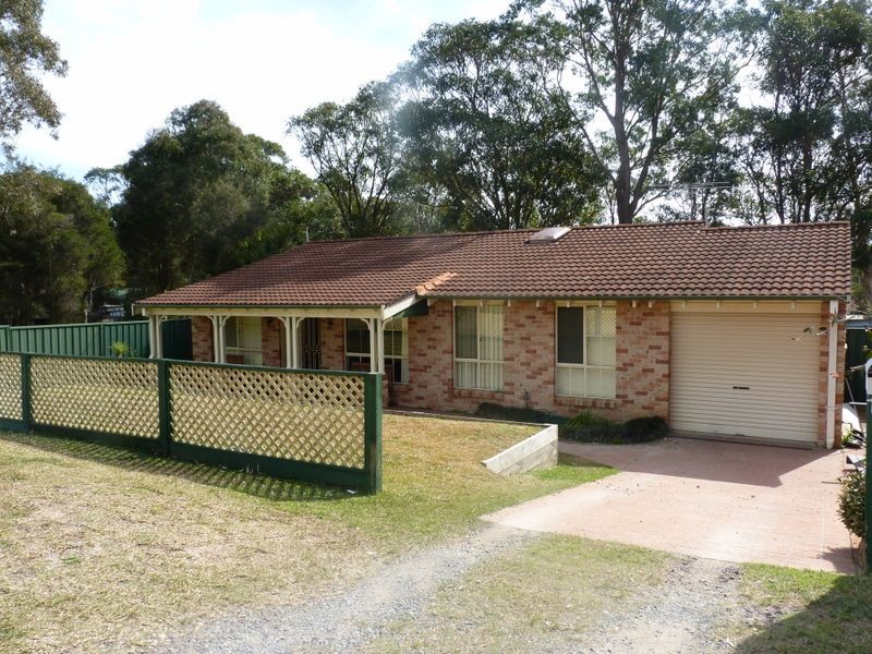 11 High Street, Wyee Point NSW 2259