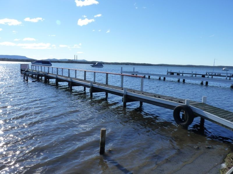 119 Grand Parade, Bonnells Bay NSW 2264