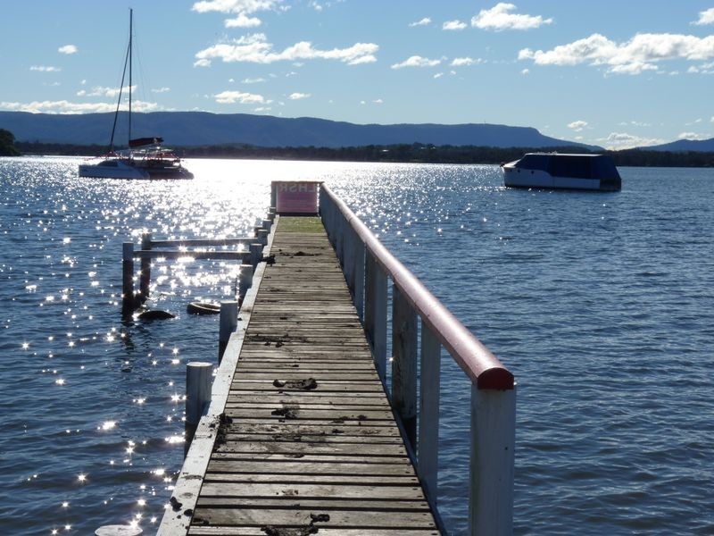 119 Grand Parade, Bonnells Bay NSW 2264