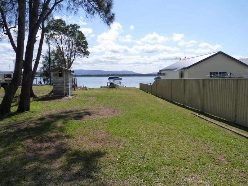 119 Grand Parade, Bonnells Bay NSW 2264